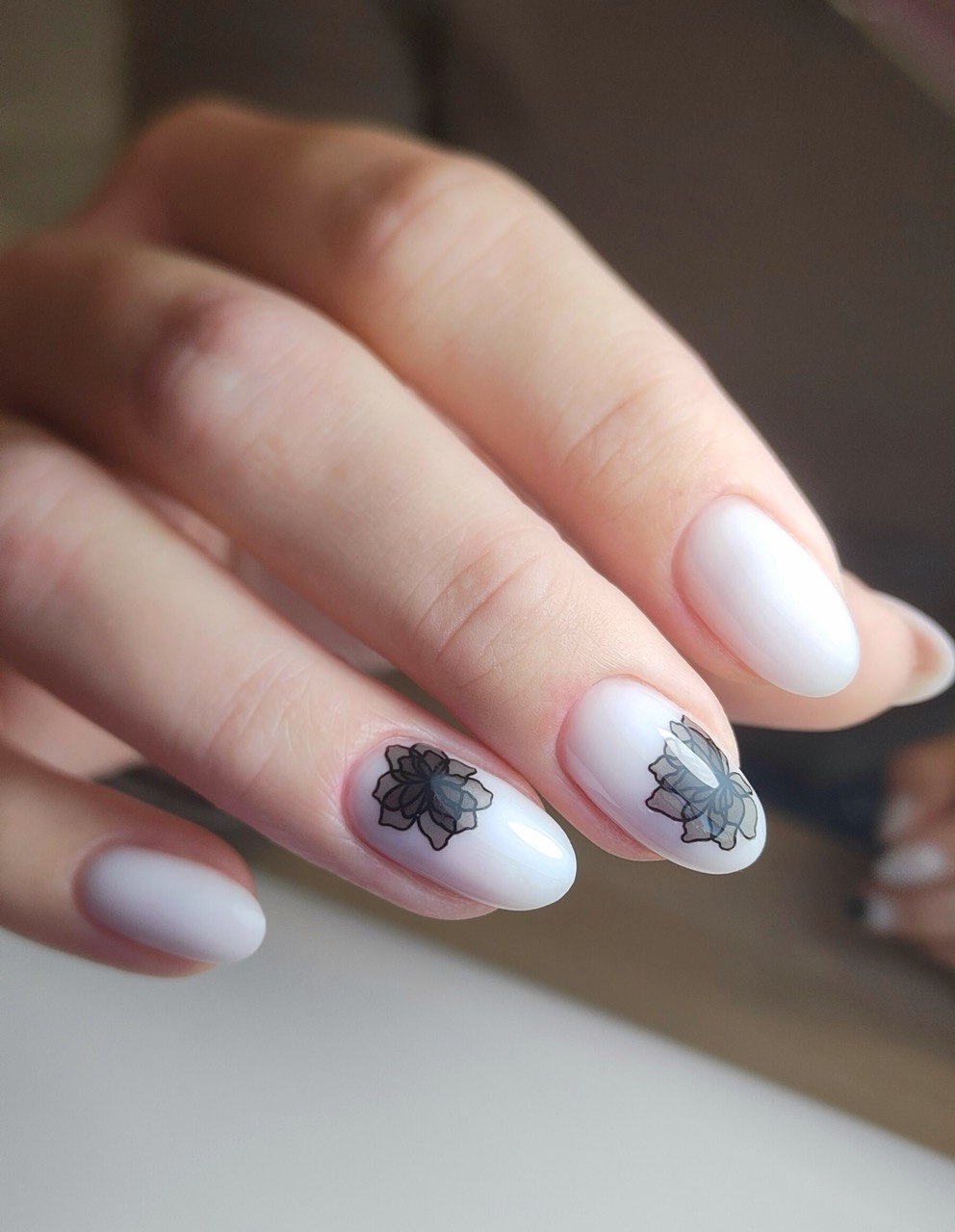 Nails Club — prace